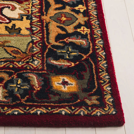 Safavieh Classic 5'-0" x 8'-0" Rug in Assorted / Red