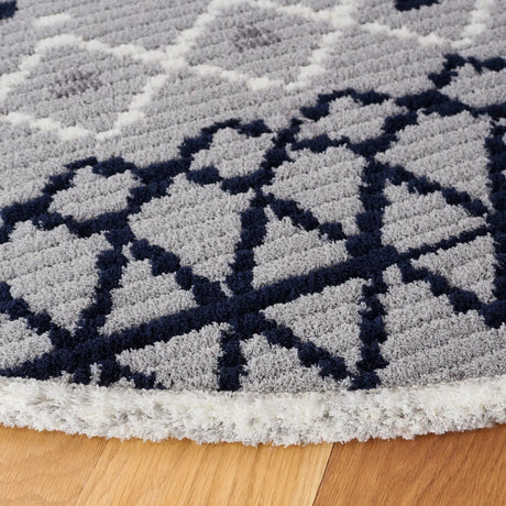 Safavieh Marrakesh 6'-7" x 6'-7" Rug in Grey / Navy