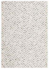 Safavieh Adirondack 4'-0" x 6'-0" Rug in Ivory / Dark Green