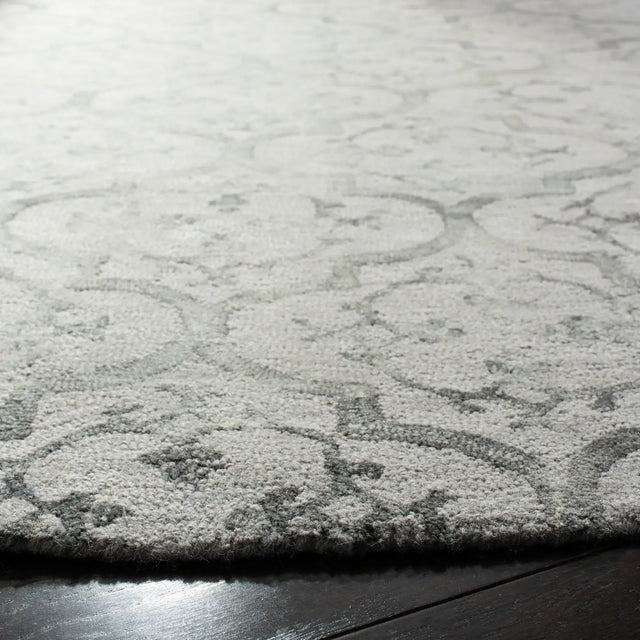 Safavieh Dip Dye 7'-0" x 7'-0" Rug in Grey