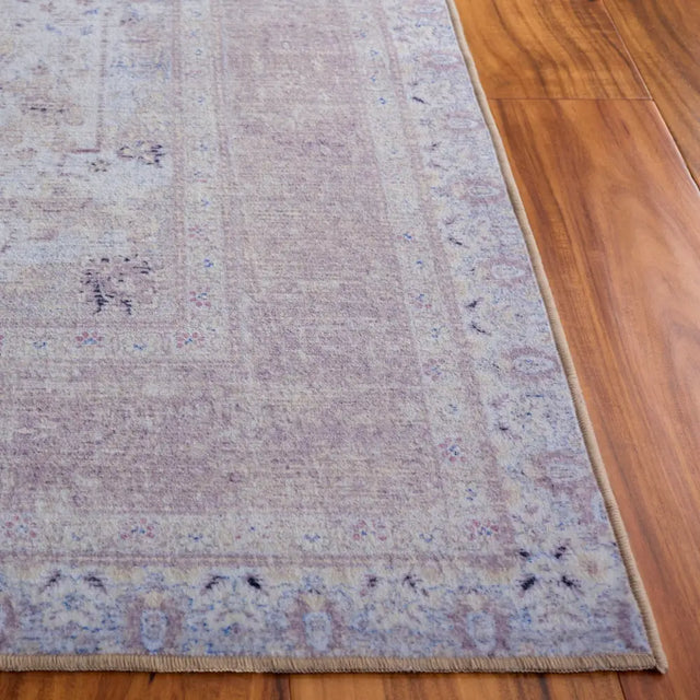 Safavieh Arizona 5'-0" x 8'-0" Rug in Ivory / Beige