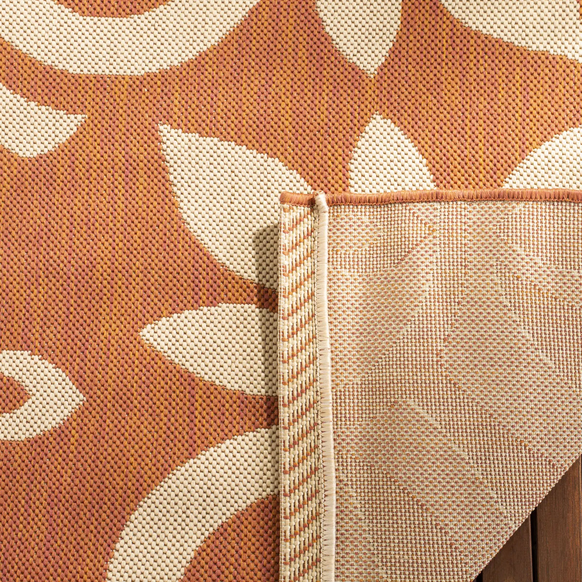 Safavieh Martha Stewart 5'-3" x 7'-7" Rug in Cinnamon Stick