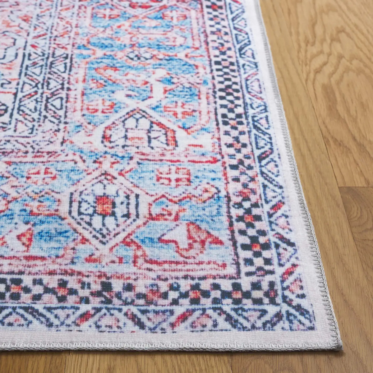 Safavieh Arizona 4'-0" x 6'-0" Rug in Rust / Navy