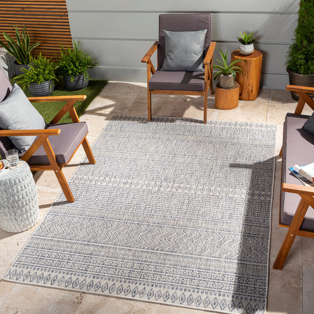 Surya Eagean Eag-2410 Navy, Blue, Pale Blue, Off-White, Gray, Oatmeal Rug.