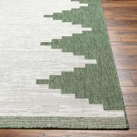 Surya Eagean Eag-2435 Grass Green, Ivory, Dark Green, Seafoam Rug.