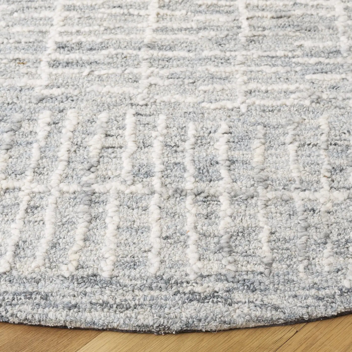 Safavieh Abstract 6'-0" x 6'-0" Rug in Light Blue / Ivory