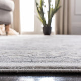 Safavieh Isabella 4'-0" x 6'-0" Rug in Light Grey / Cream