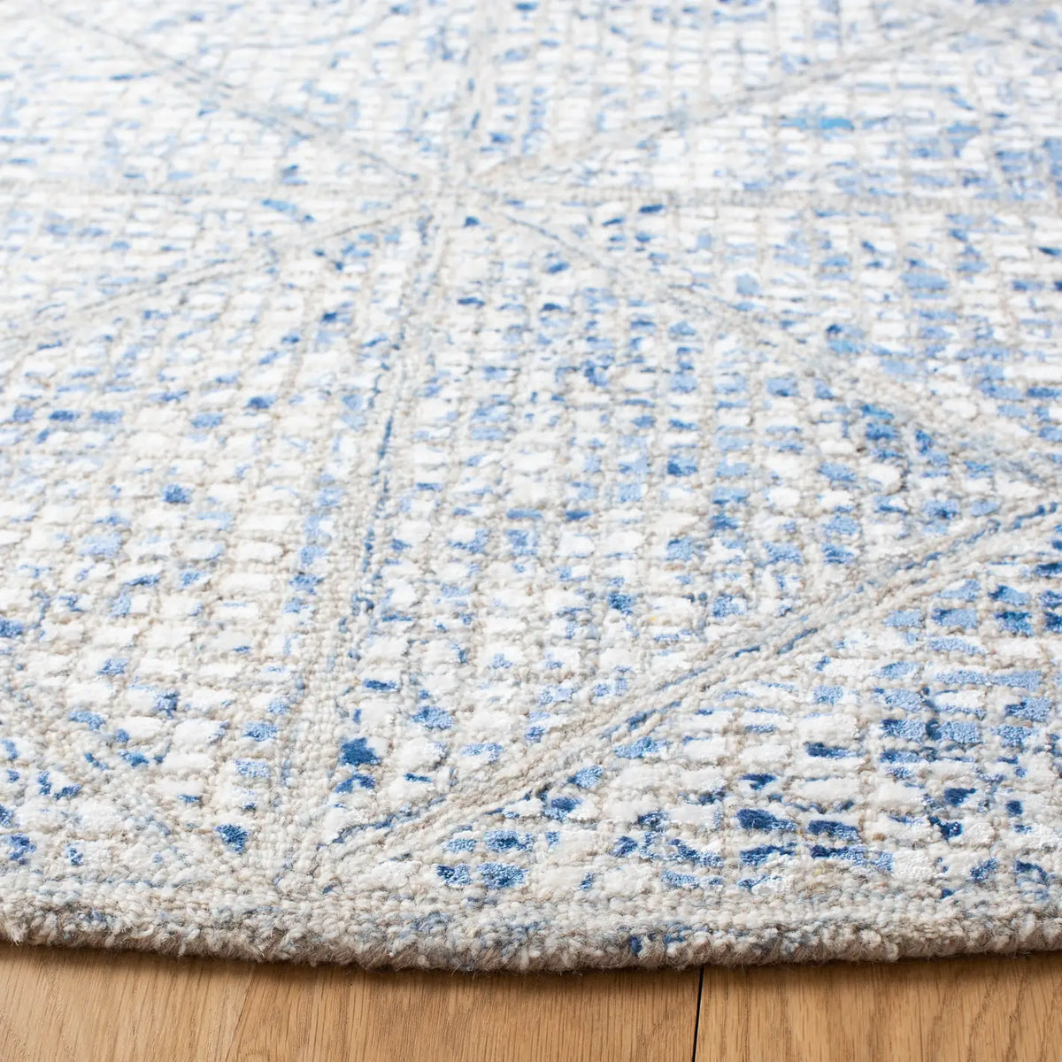 Safavieh Artistry 600 7'-0" x 7'-0" Rug in Blue / Natural