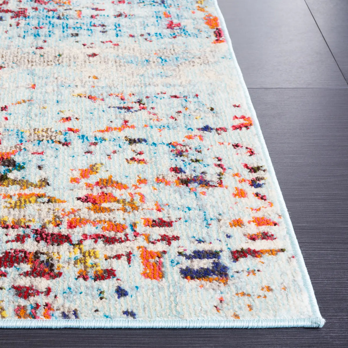 Safavieh Monaco 4'-0" x 5'-7" Rug in Grey / Multi
