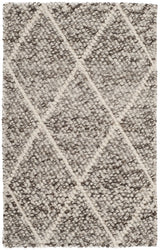 Safavieh Natura 2'-0" x 3'-0" Rug in Ivory / Stone