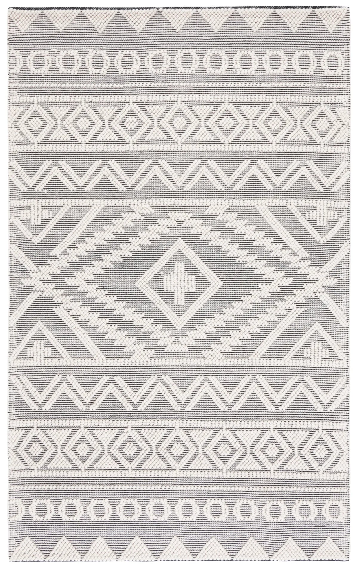Safavieh Natura 4'-0" x 6'-0" Rug in Black / Ivory