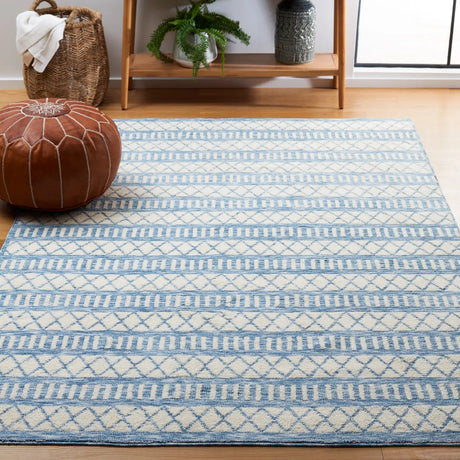 Safavieh Easy Care 4'-0" x 6'-0" Rug in Ivory / Grey