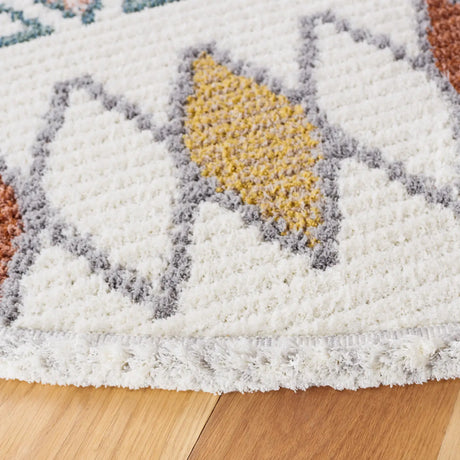 Safavieh Marrakesh 6'-7" x 6'-7" Rug in Ivory / Multi