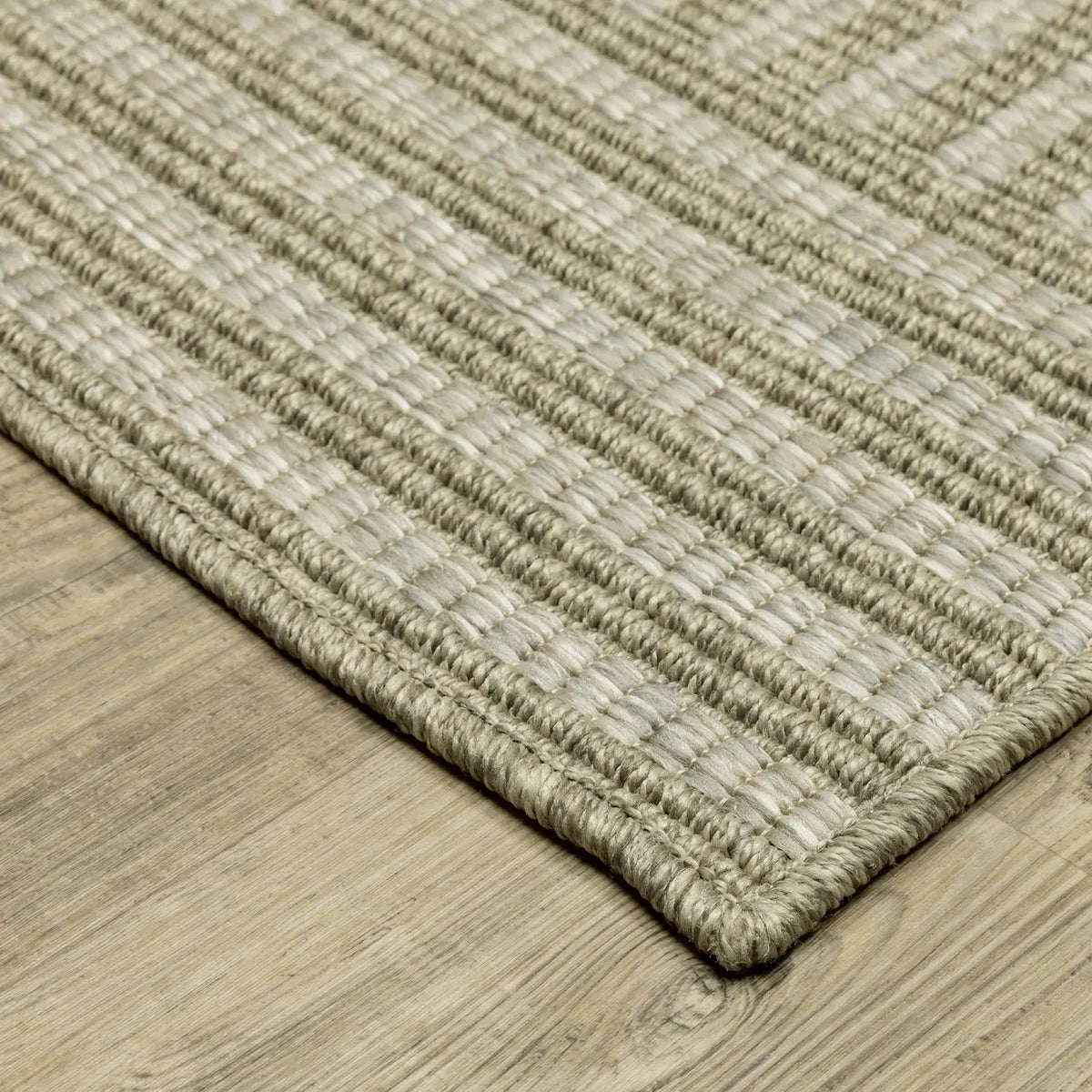 Oriental Weavers Sphinx Tortuga Tr02A Beige/ Black Rug - corner detail