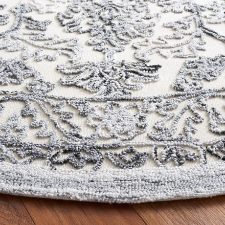 Safavieh Trace 6'-0" x 6'-0" Rug in Grey / Ivory