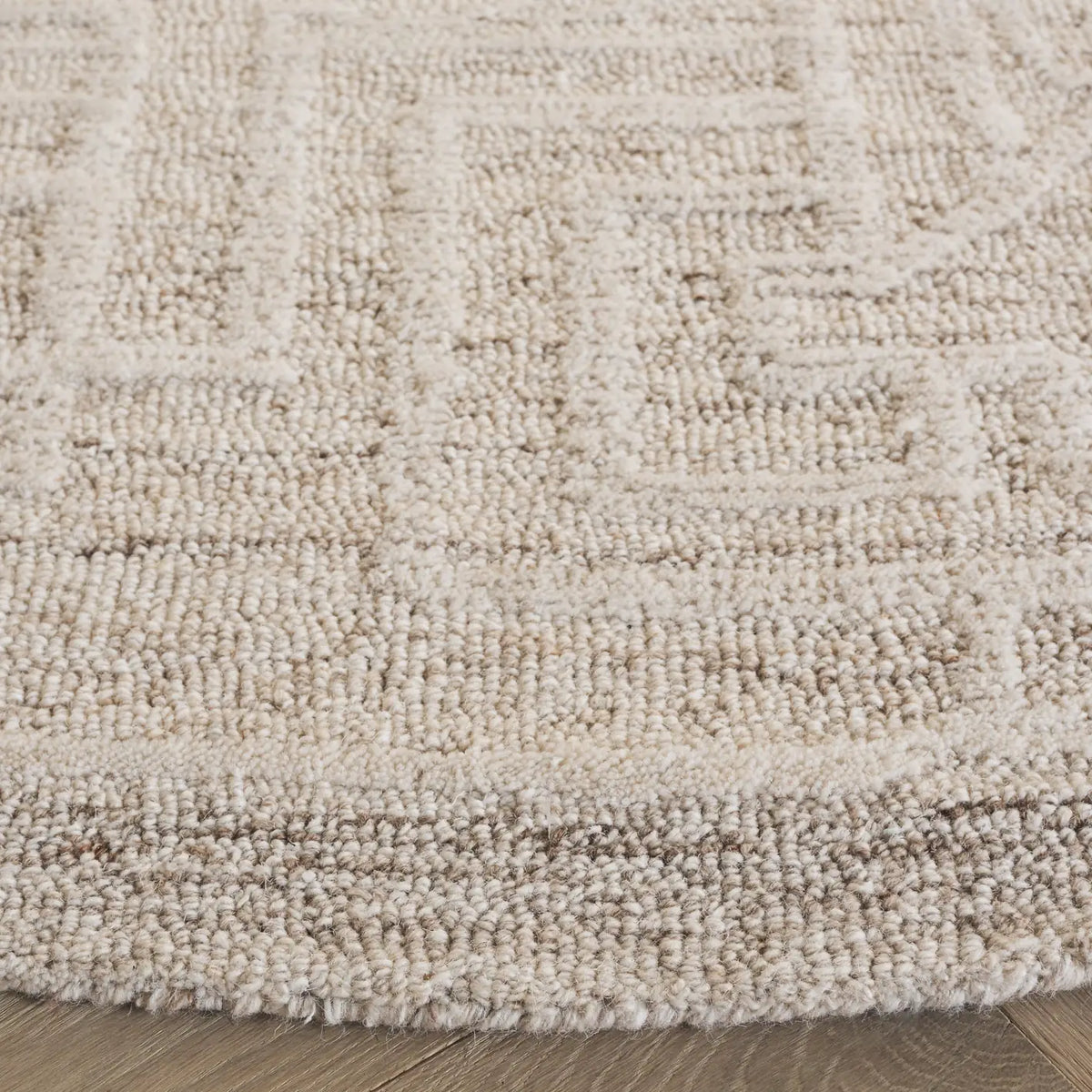 Safavieh Abstract 6'-0" x 6'-0" Rug in Beige / Ivory