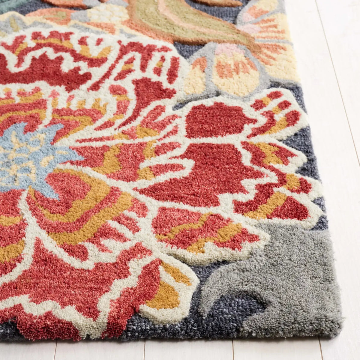 Safavieh Bellagio 4'-0" x 6'-0" Rug in Grey / Rust