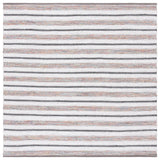Safavieh Montauk 6'-0" x 6'-0" Rug in Grey / Ivory
