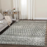 Safavieh Stone Wash 8'-0" x 10'-0" Rug in Grey / Beige