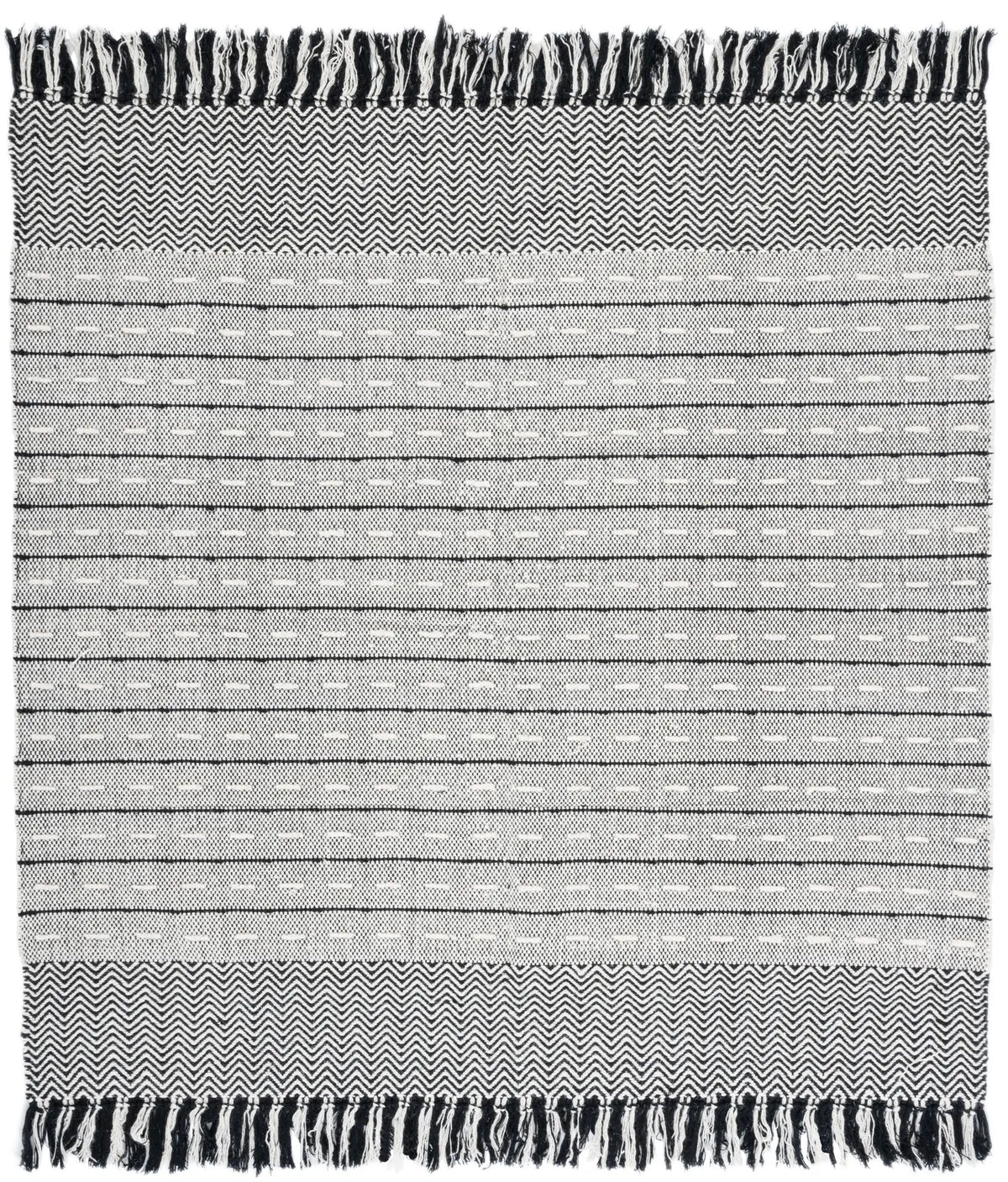 Safavieh Vermont 6'-0" x 6'-0" Rug in Ivory / Black