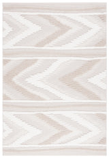 Safavieh Trends 4'-0" x 6'-0" Rug in Beige / Ivory