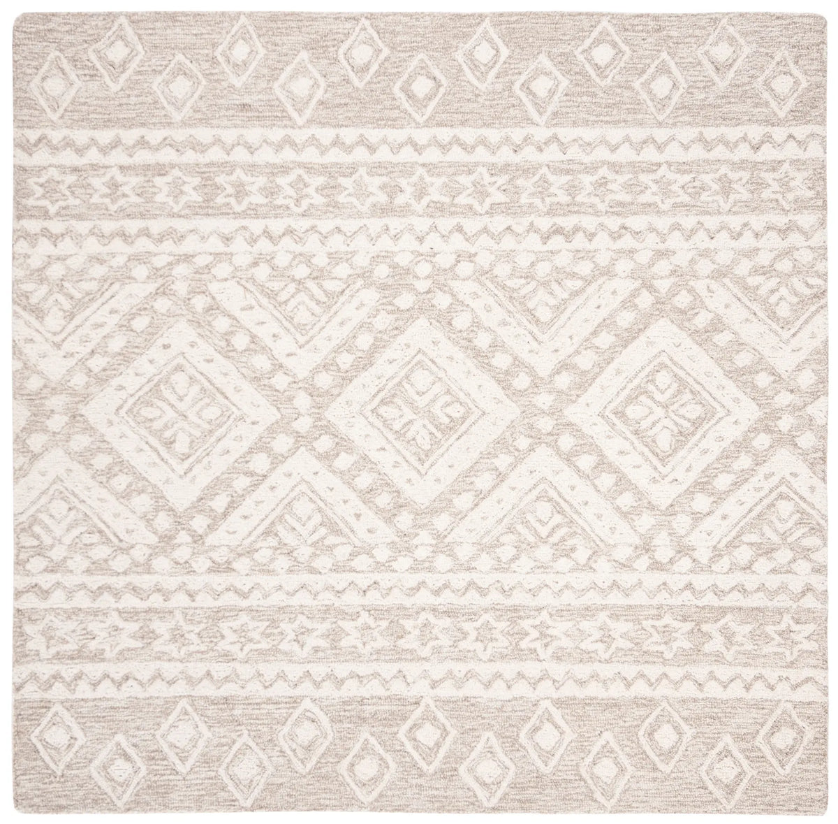 Safavieh Micro-Loop 5'-0" x 5'-0" Rug in Beige / Ivory