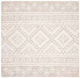 Safavieh Micro-Loop 5'-0" x 5'-0" Rug in Beige / Ivory