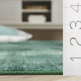 Safavieh Santa Monica 4'-0" x 6'-0" Rug in Green / Light Green