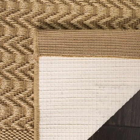 Safavieh Palm Beach 4'-0" x 6'-0" Rug in Maize