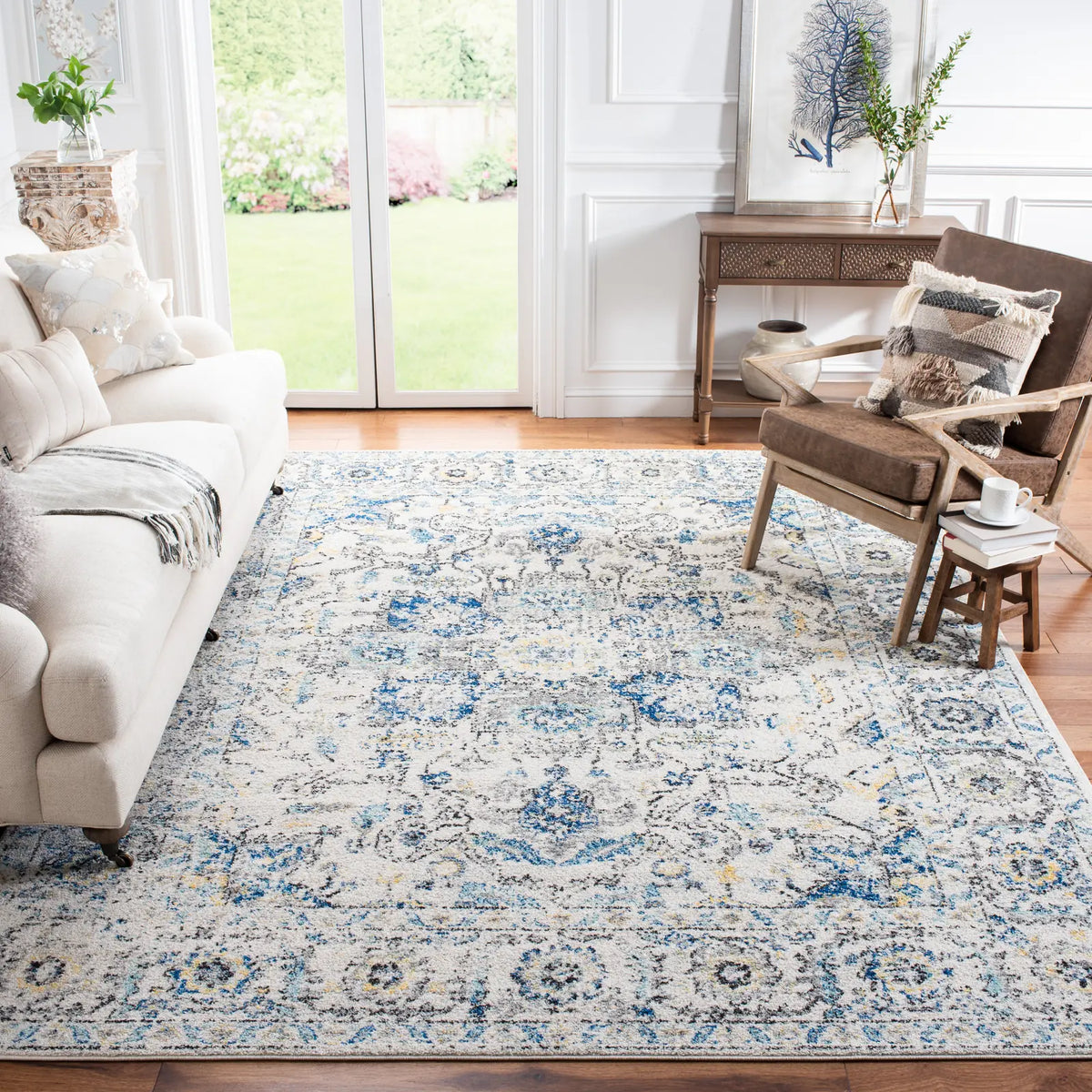 Safavieh Madison 10'-0" x 14'-0" Rug in Grey / Ivory