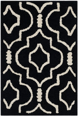 Safavieh Cambridge 2'-0" x 3'-0" Rug in Black / Ivory
