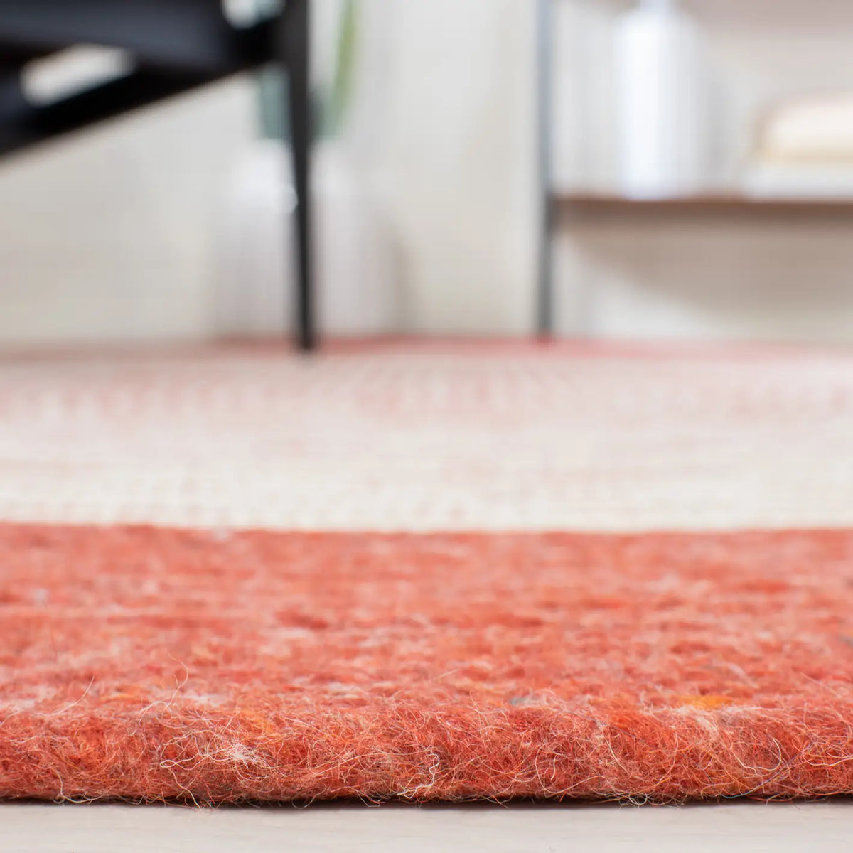 Safavieh Braided 5'-0" x 7'-0" Rug in Red / Ivory