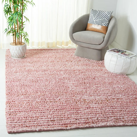 Safavieh Classic Shag 4'-0" x 6'-0" Rug in Pink