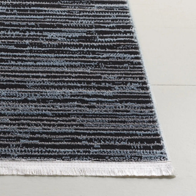 Safavieh Mila 4'-0" x 6'-0" Rug in Light Blue / Black