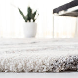 Safavieh Cyrus Shag 4'-5" x 6'-5" Rug in Grey / Beige