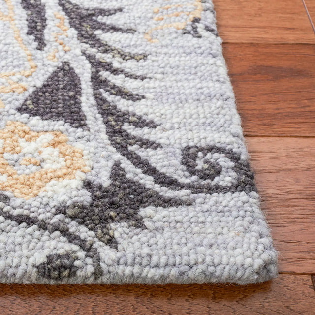 Safavieh Blossom 4'-0" x 6'-0" Rug in Grey / Yellow