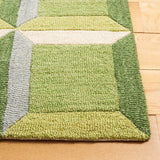 Safavieh Genre 4'-0" x 6'-0" Rug in Green / Beige