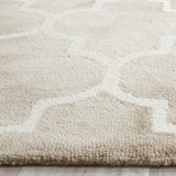 Safavieh Dip Dye 10'-0" x 14'-0" Rug in Beige / Ivory