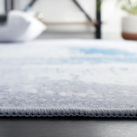 Safavieh Tacoma 4'-0" x 6'-0" Rug in Grey / Blue