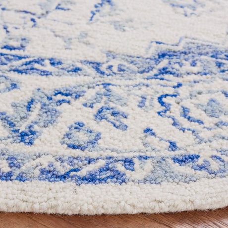 Safavieh Metro 6'-0" x 6'-0" Rug in Blue / Ivory