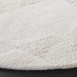 Safavieh Manhattan 6'-0" x 6'-0" Rug in Ivory / Beige