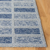 Safavieh Cambridge 4'-0" x 6'-0" Rug in Navy