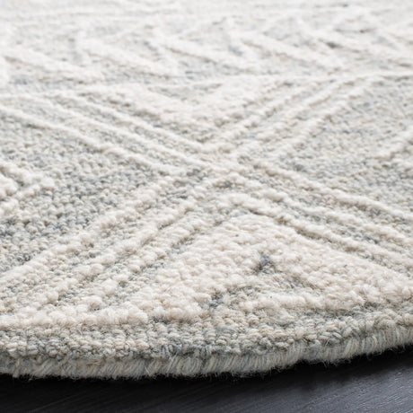 Safavieh Metro 6'-0" x 6'-0" Rug in Grey / Ivory