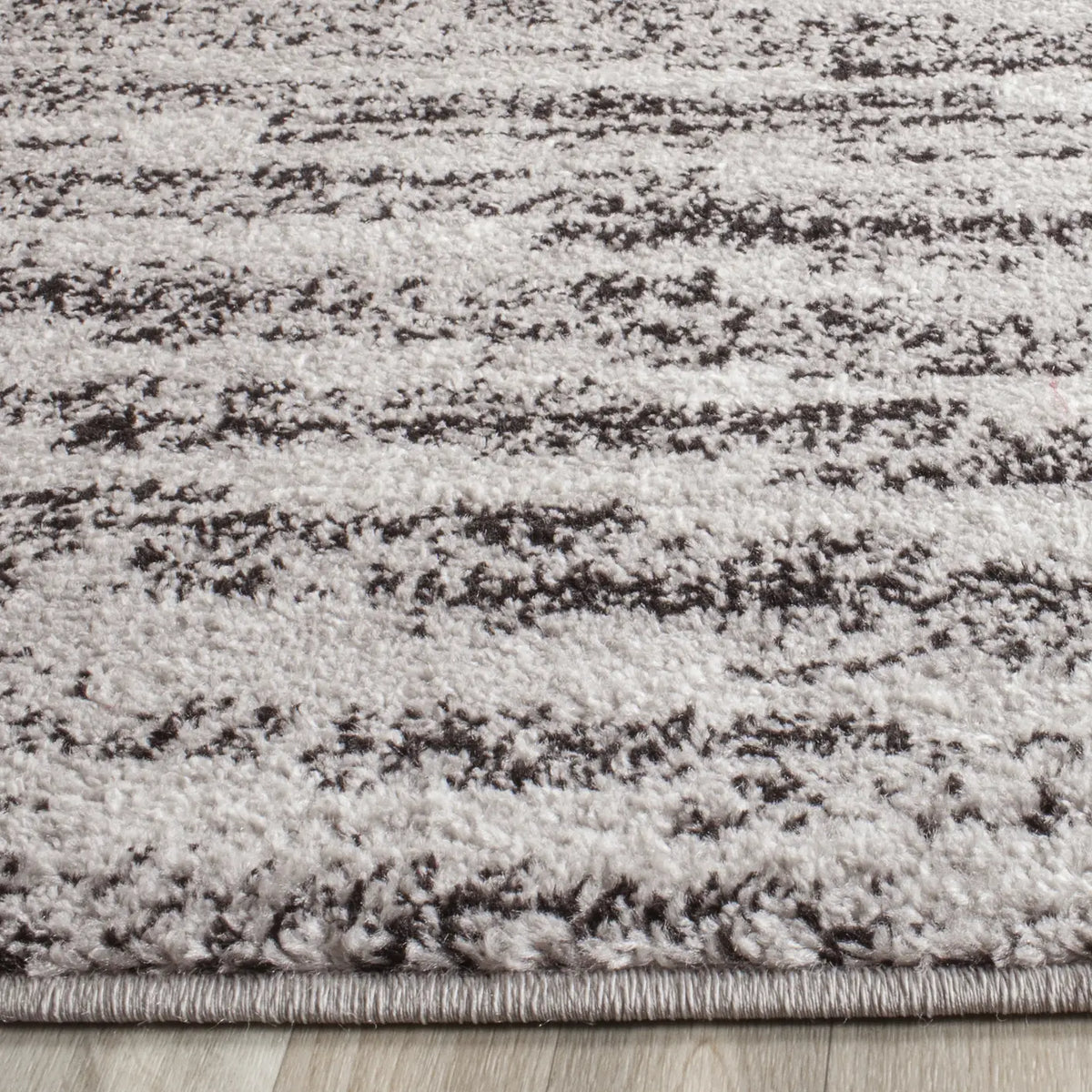 Safavieh Adirondack 10'-0" x 14'-0" Rug in Black / Silver