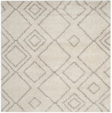 Safavieh Arizona Shag 6'-7" x 6'-7" Rug in Ivory / Beige