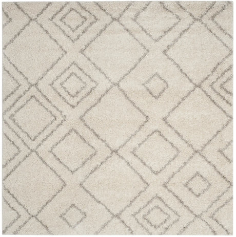 Safavieh Arizona Shag 6'-7" x 6'-7" Rug in Ivory / Beige