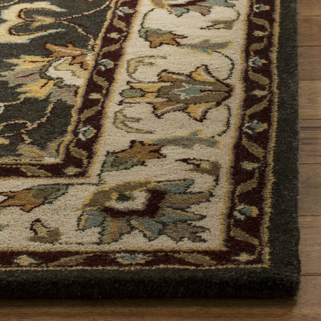 Safavieh Heritage 5'-0" x 8'-0" Rug in Black / Ivory