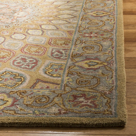Safavieh Heritage 5'-0" x 8'-0" Rug in Light Brown / Grey