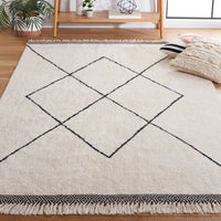 Safavieh Easy Care Ecr210A Ivory/Black Area Rug