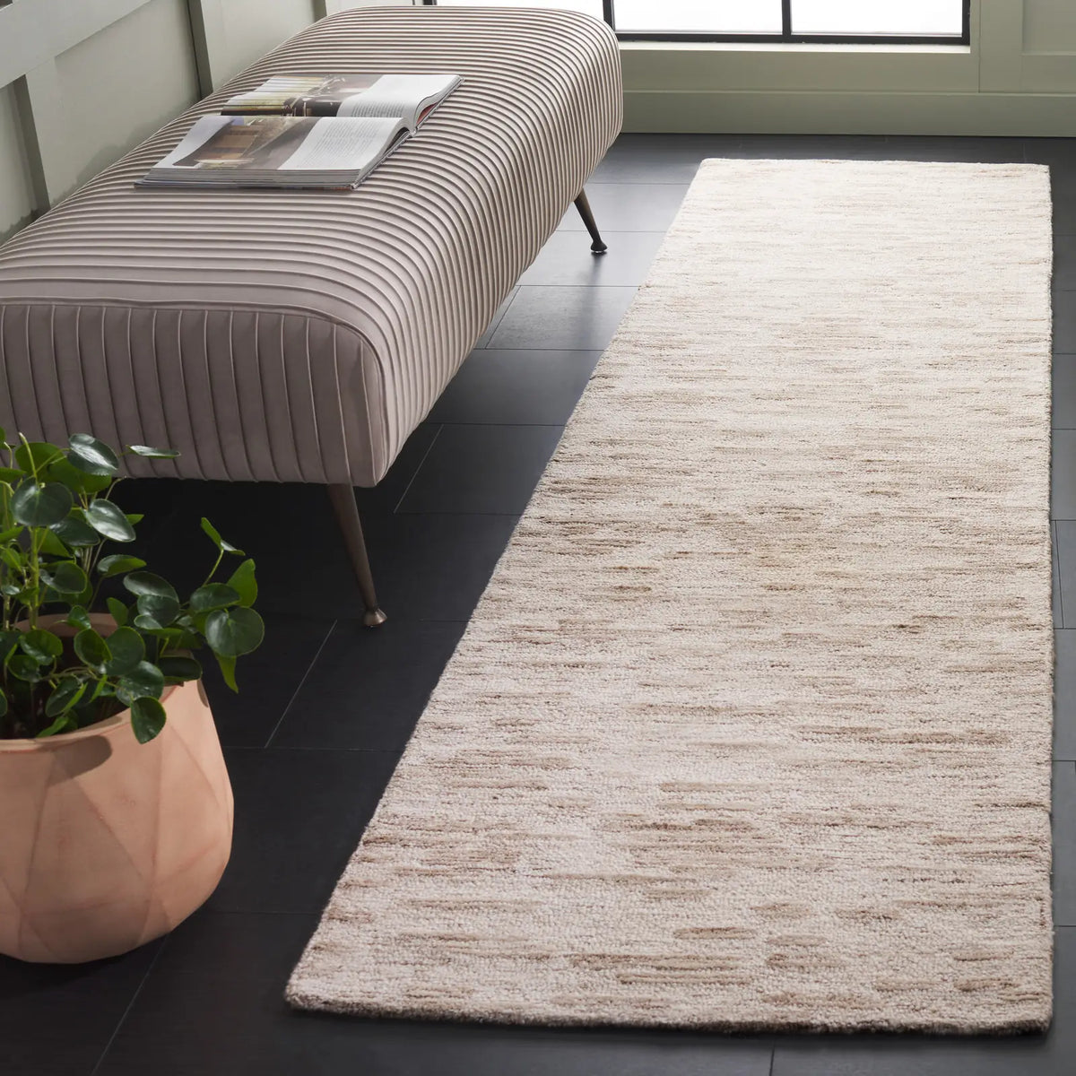 Safavieh Ebony 2'-3" x 9'-0" Rug in Ivory / Light Brown